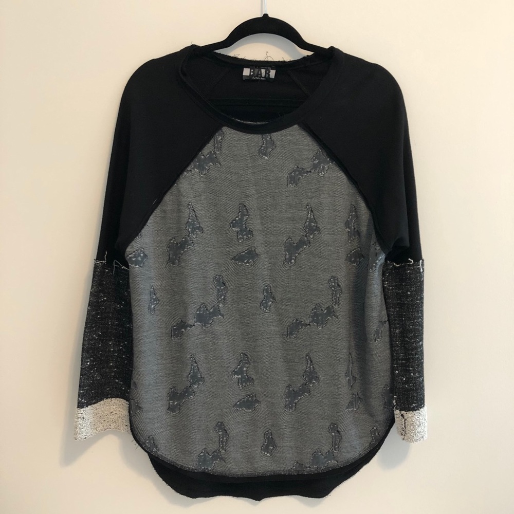 BAR by Melis Kozan Long Sleeve Top